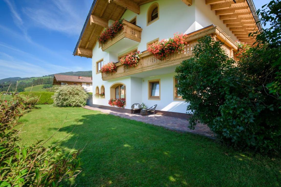 Appartement-Gaestehaus Ursula 弗拉绍 外观 照片