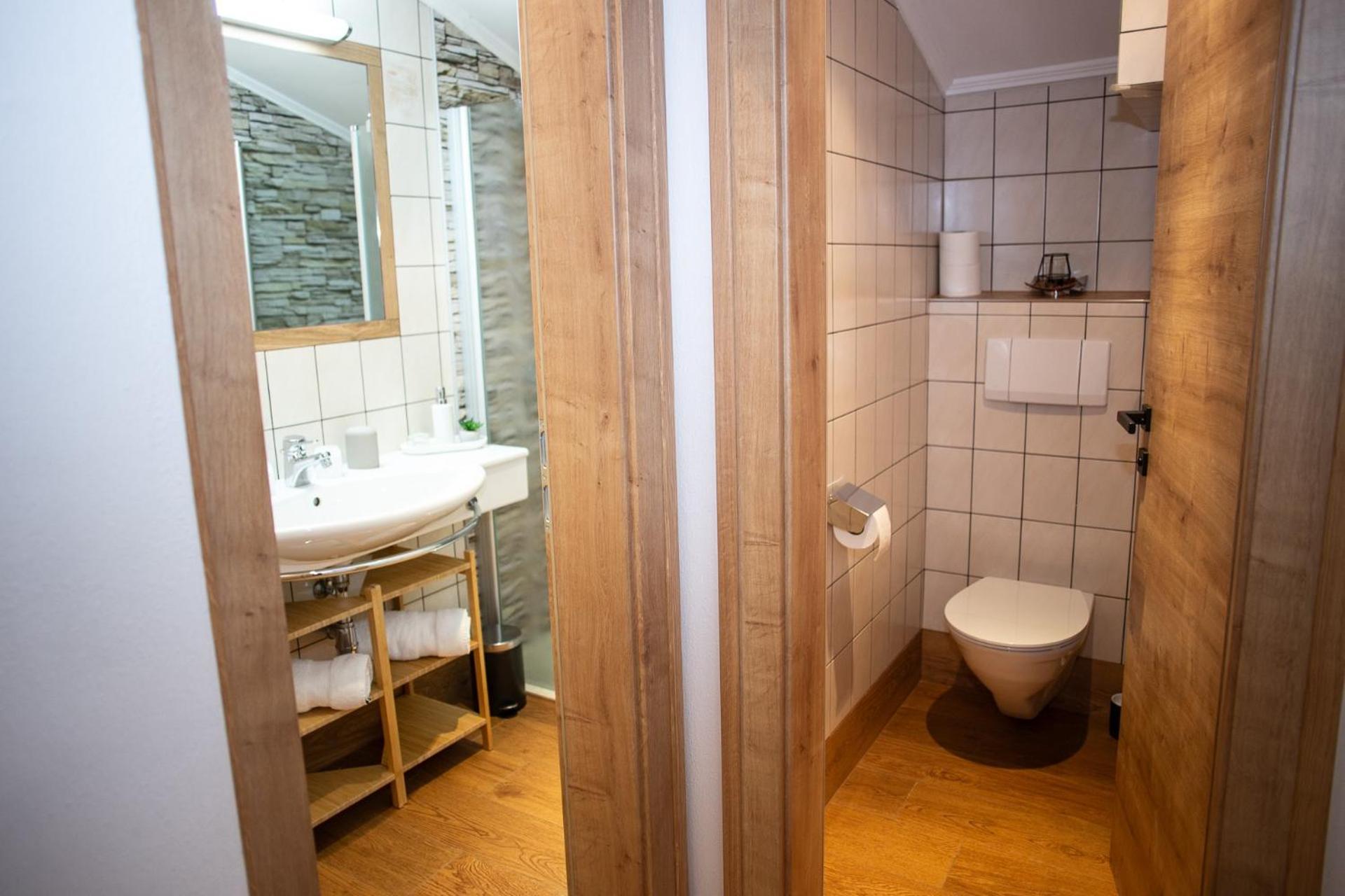 Appartement-Gaestehaus Ursula 弗拉绍 外观 照片